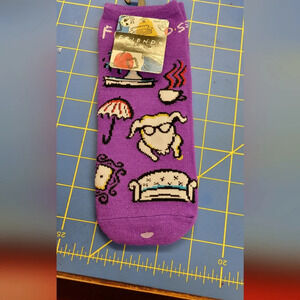 Friends The Television No Show Socks Purple